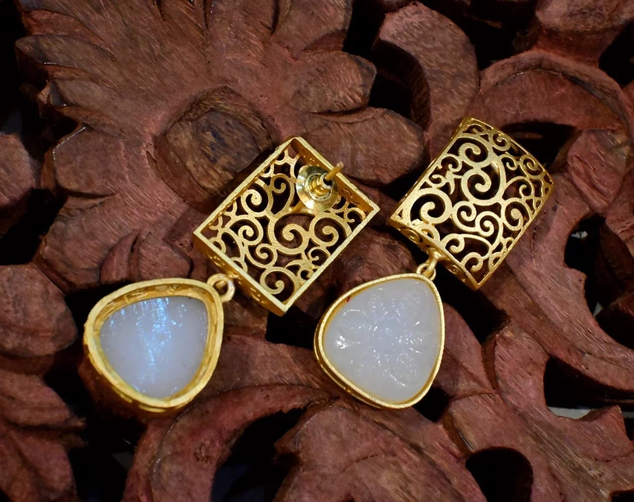 Filagree Quartz Earring