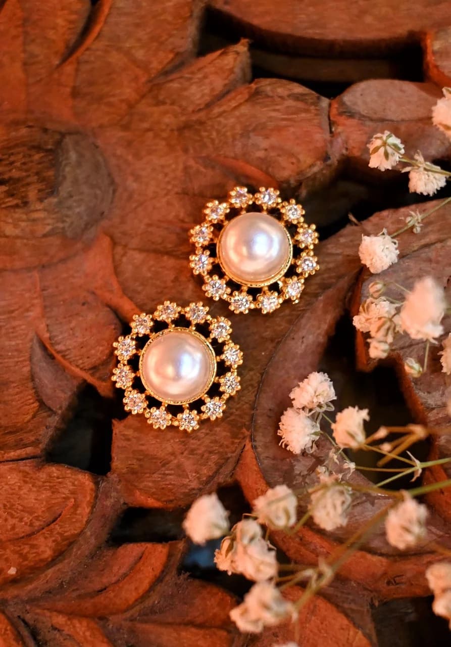 Pearl And Zircon Studs