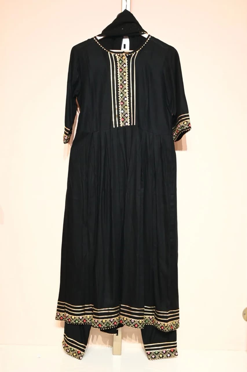 Rayon Black Gold Zari Laced Suit