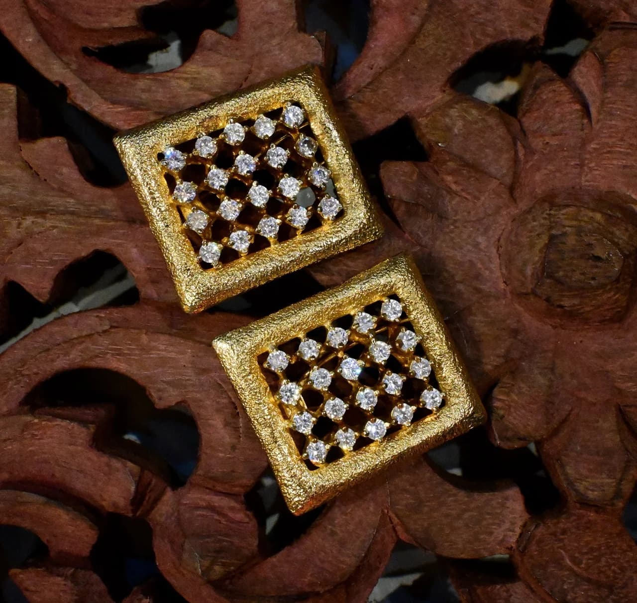 Zircon Studs Earring